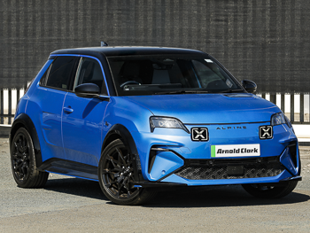 75 Alpine A290 160kW GTS 52kWh 5dr Auto