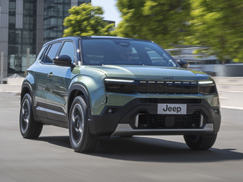 76 Jeep Avenger 1.2 e-Hybrid Summit 5dr DCT