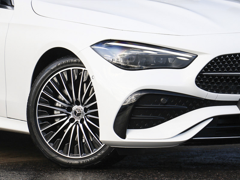 New 75 Mercedes-Benz CLE CLE 300 4Matic AMG Line Premium