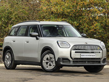 24 MINI Countryman 150kW E Classic [Level 1] 66kWh 5dr Auto