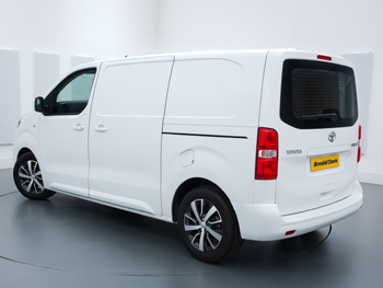 Vehicle details for 18 Toyota PROACE